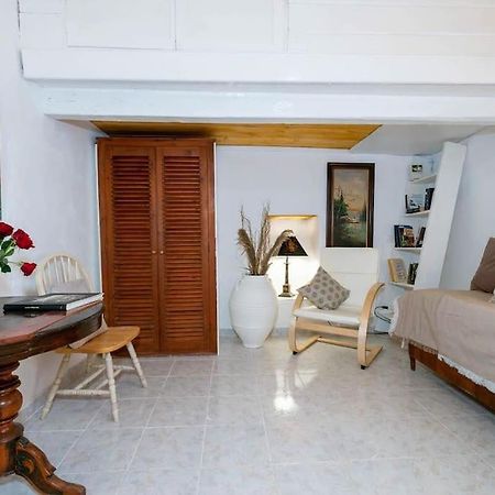 Chrysa S House Appartement Hydra  Buitenkant foto